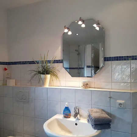Ferienwohnung Diedrichsen 아파트 가르딩